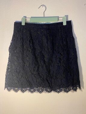 J. Crew Women’s Size 6 Navy Lace Mini Midi Career Skirt